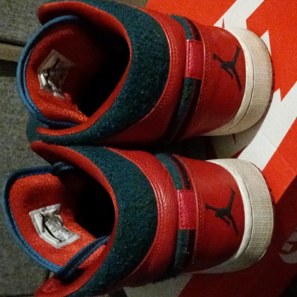 RARE Air Jordan Retro 1 - Picture 3 of 6